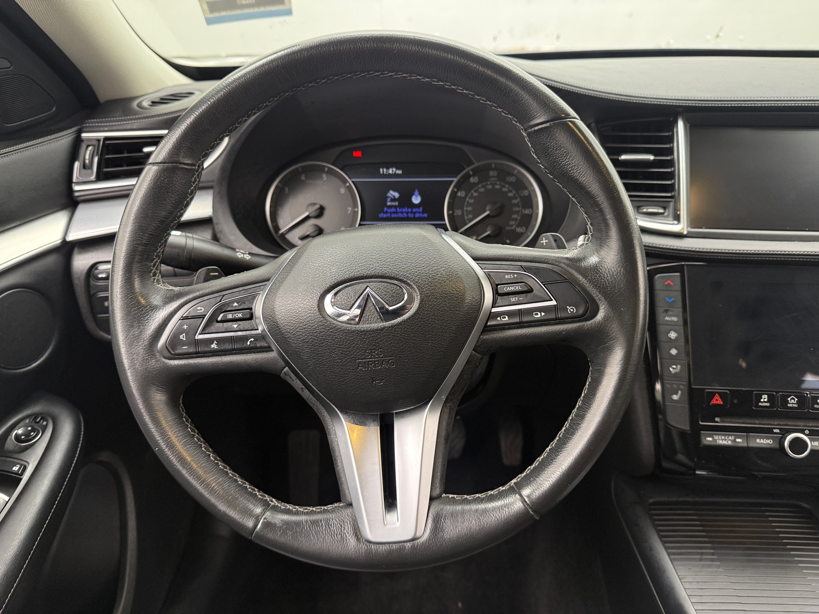 Thumbnail: 2019 INFINITI QX50 - 4