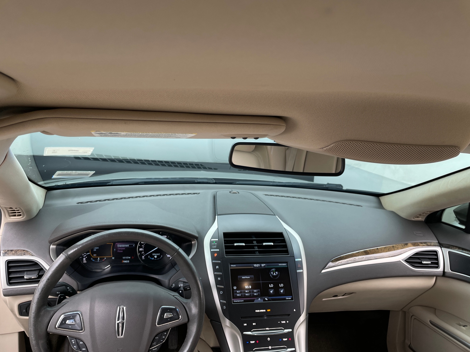 Thumbnail: 2016 Lincoln MKZ - 2