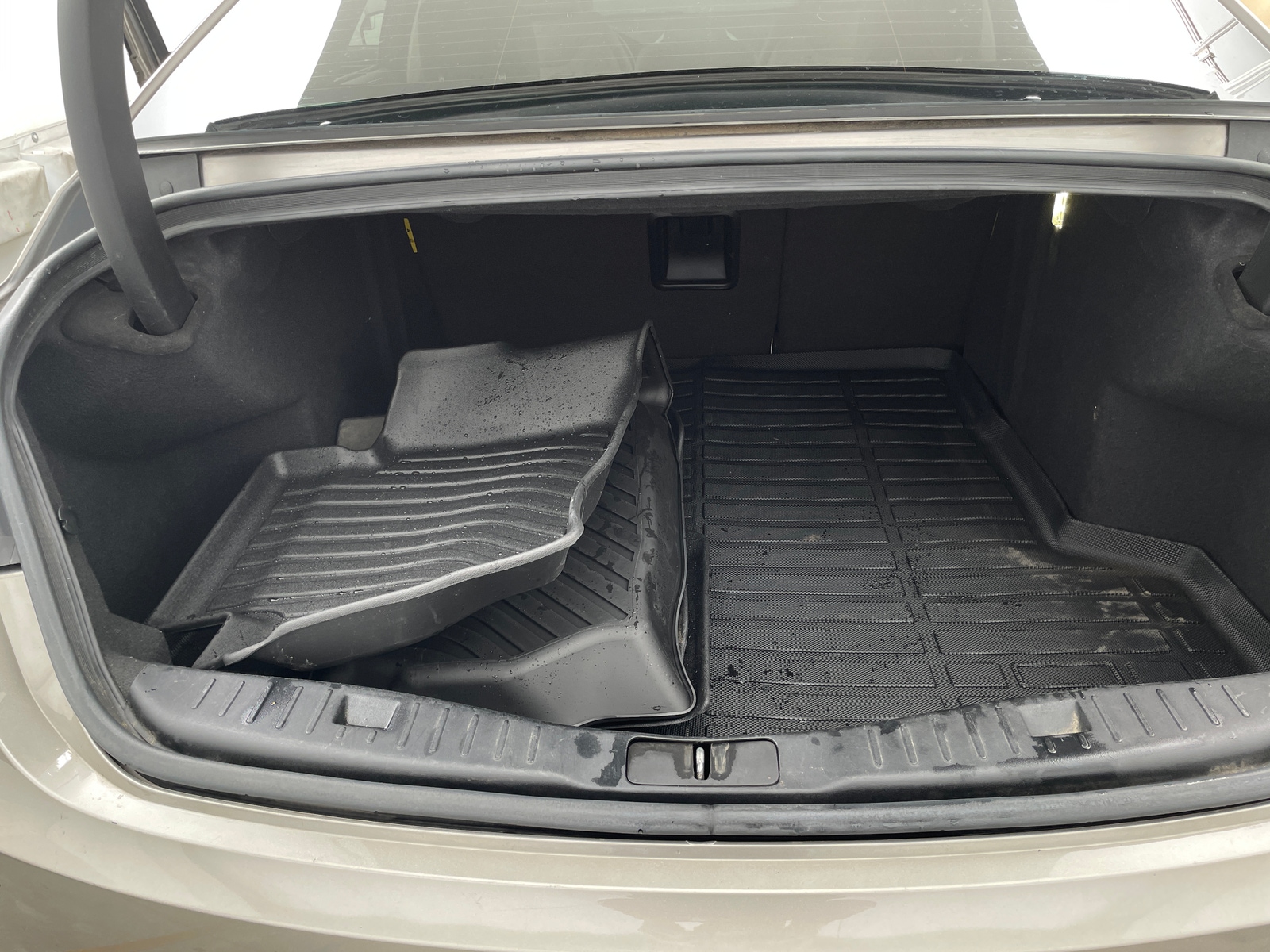 Thumbnail: 2016 Lincoln MKZ - 6