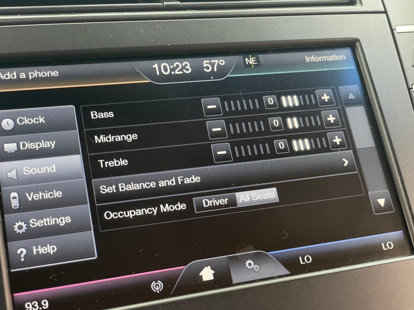 Thumbnail: 2016 Lincoln MKZ - 3