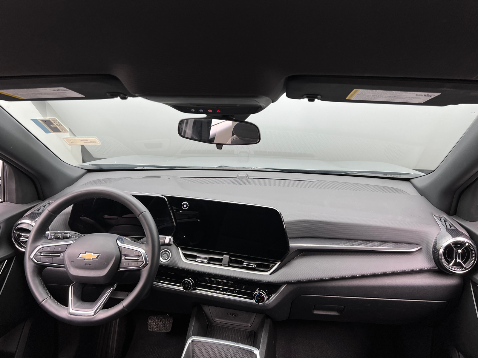 Thumbnail: 2025 Chevrolet Equinox - 3