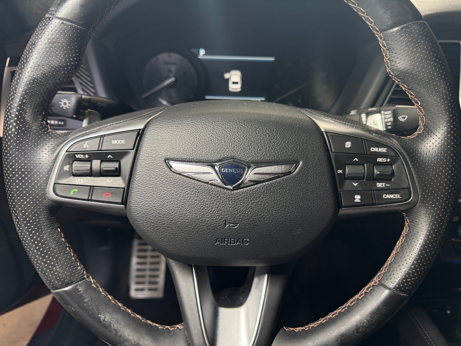 Thumbnail: 2018 Genesis G80 - 4