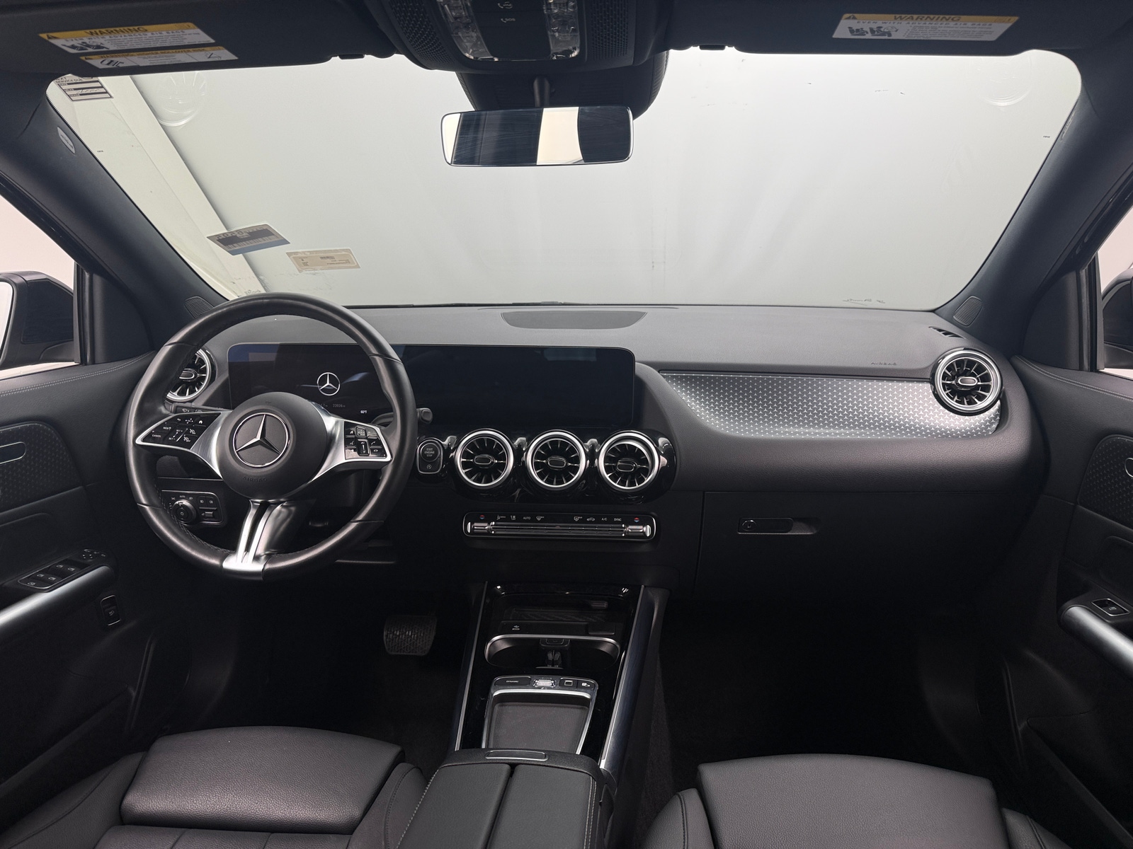 Thumbnail: 2025 Mercedes-Benz GLA - 2