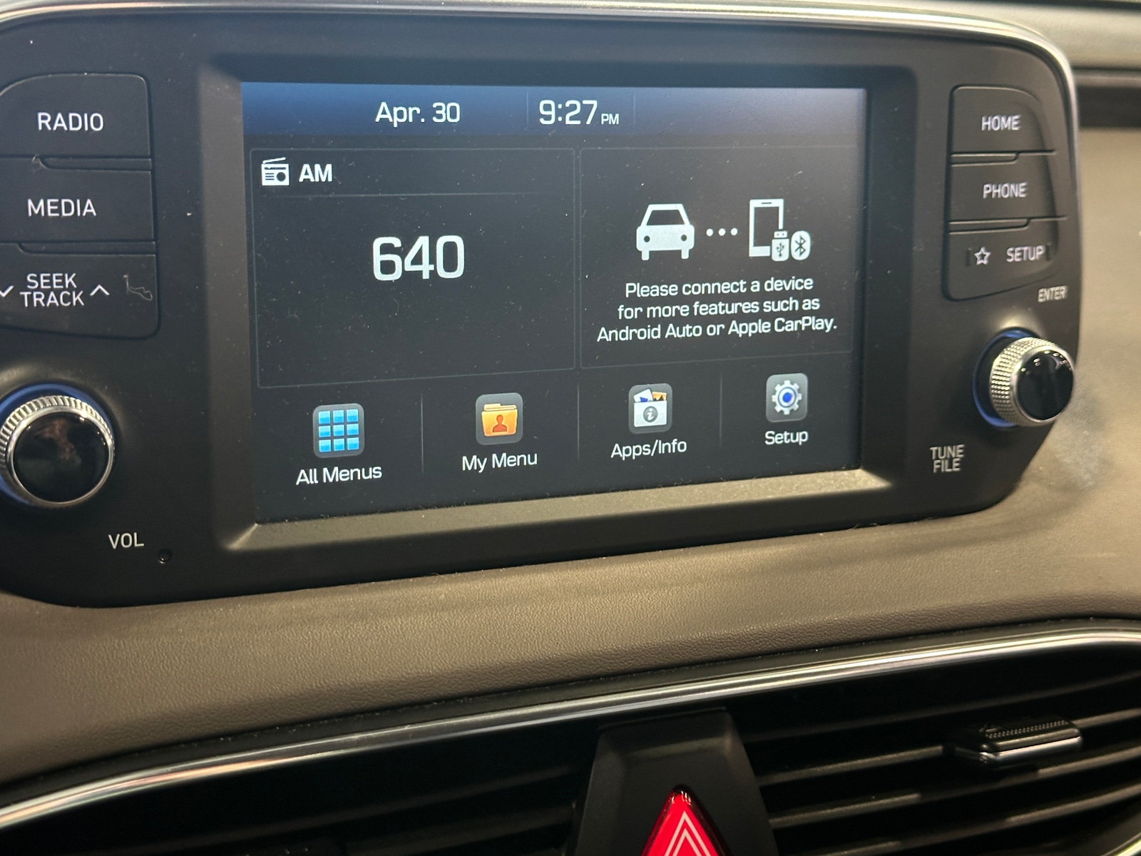 Thumbnail: 2020 Hyundai Santa Fe - 4