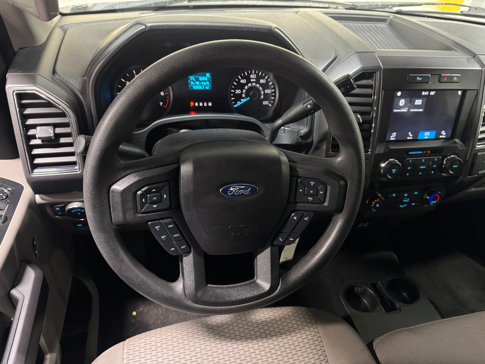 Thumbnail: 2019 Ford Econoline - 5