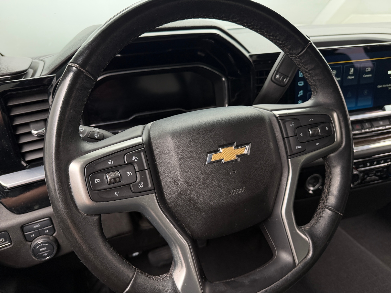 Thumbnail: 2024 Chevrolet Silverado 1500 - 5