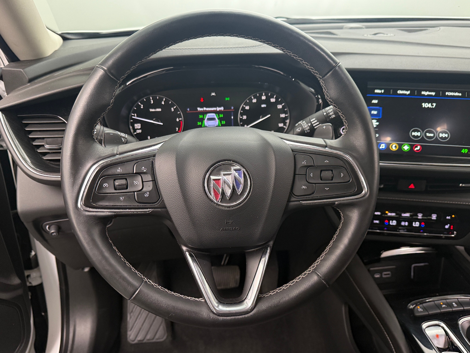 Thumbnail: 2022 Buick Envision - 4