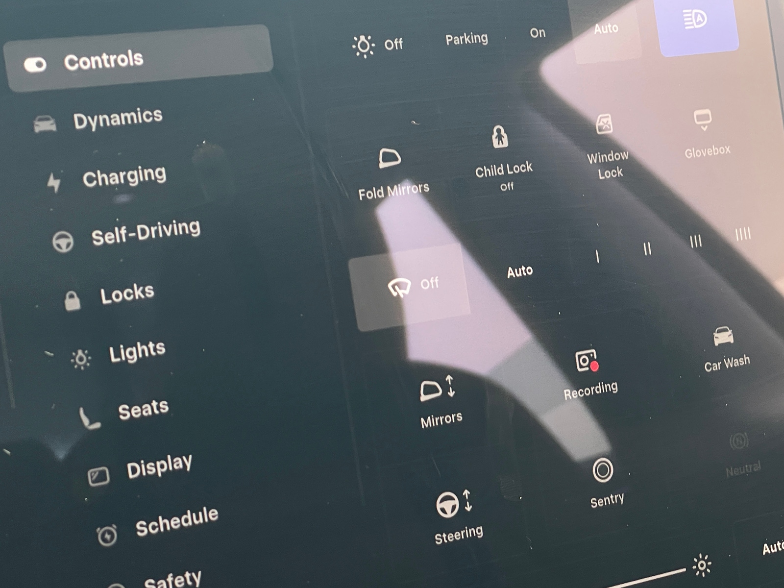 Thumbnail: 2025 Tesla Model 3 - 3