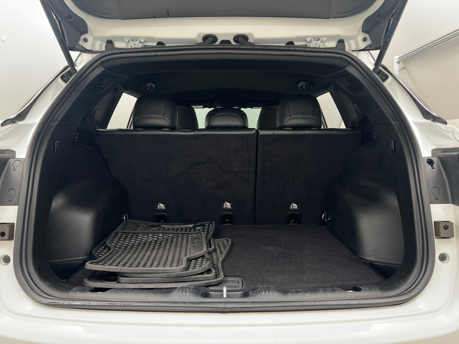 Thumbnail: 2024 Jeep Compass - 6