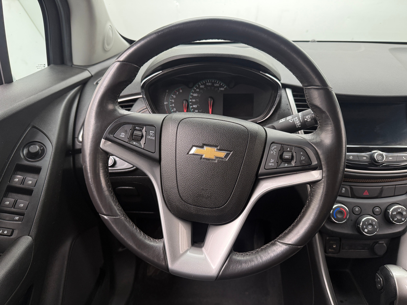 Thumbnail: 2018 Chevrolet Trax - 5