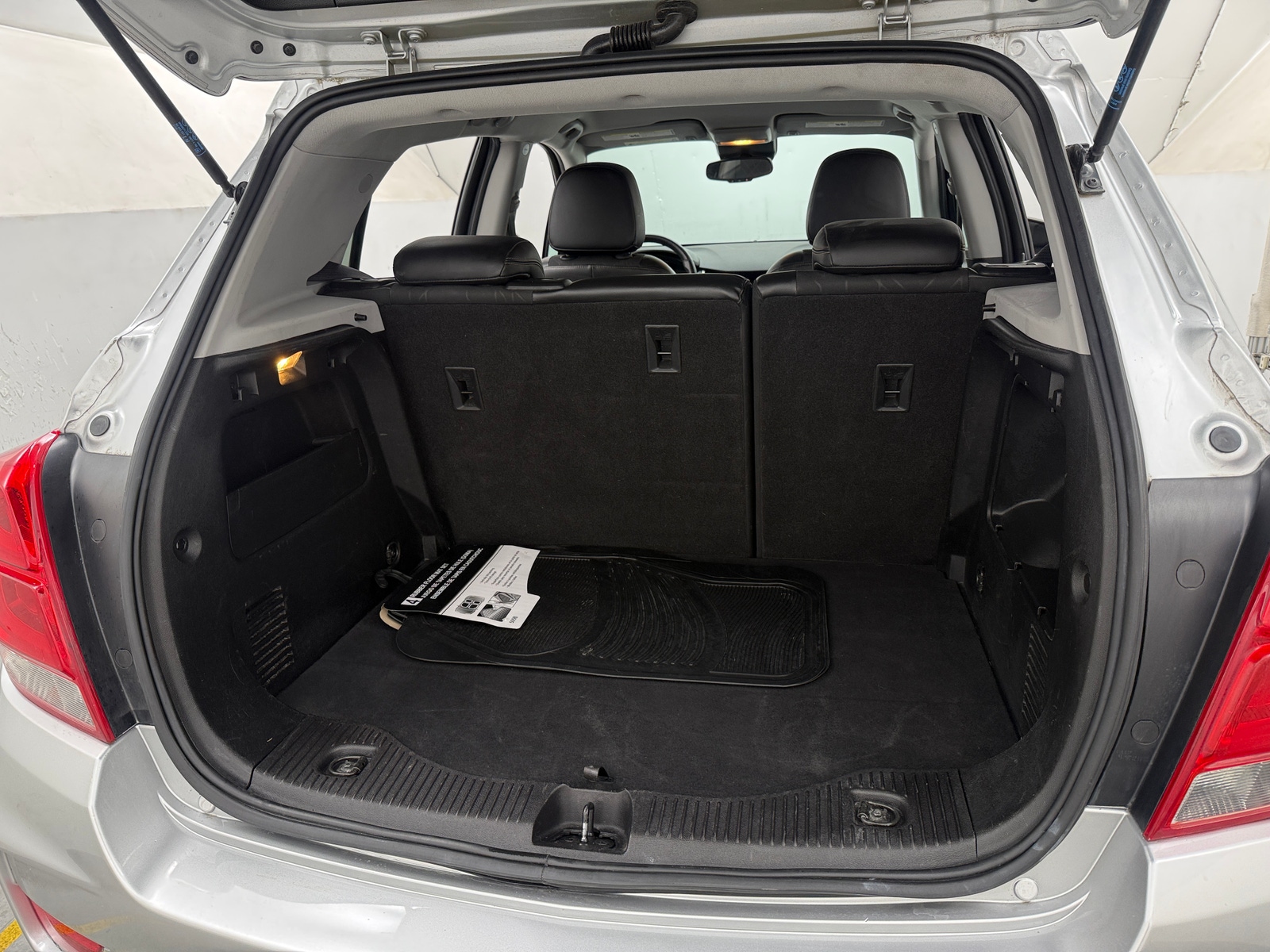 Thumbnail: 2018 Chevrolet Trax - 7