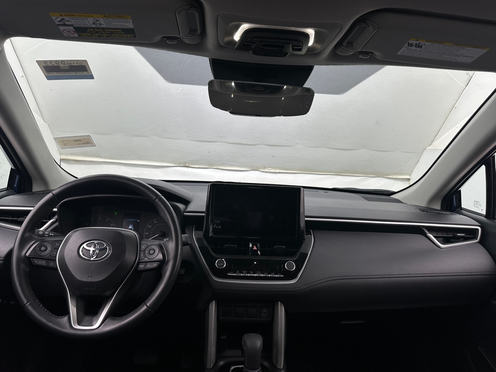 Thumbnail: 2024 Toyota Corolla Cross - 3