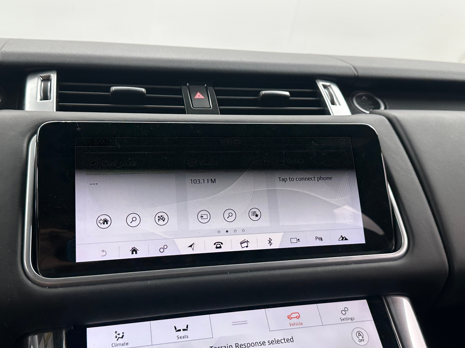 Thumbnail: 2019 Land Rover Range Rover Sport - 3