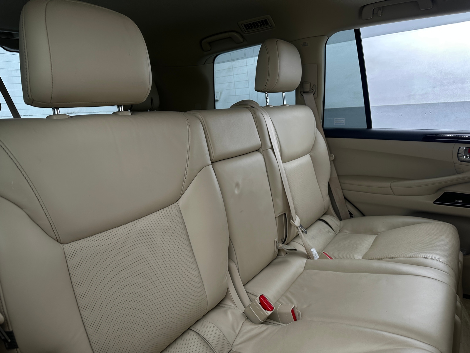 Thumbnail: 2015 Lexus LX - 5
