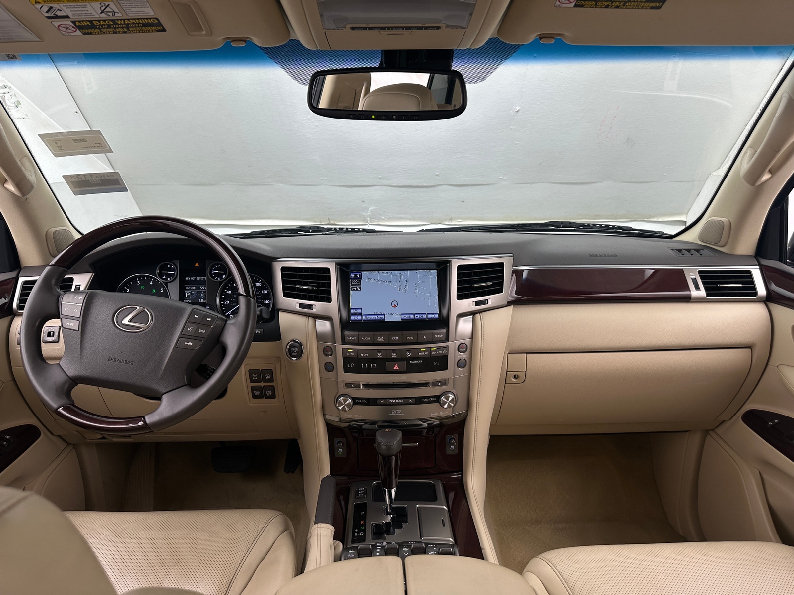 Thumbnail: 2015 Lexus LX - 2
