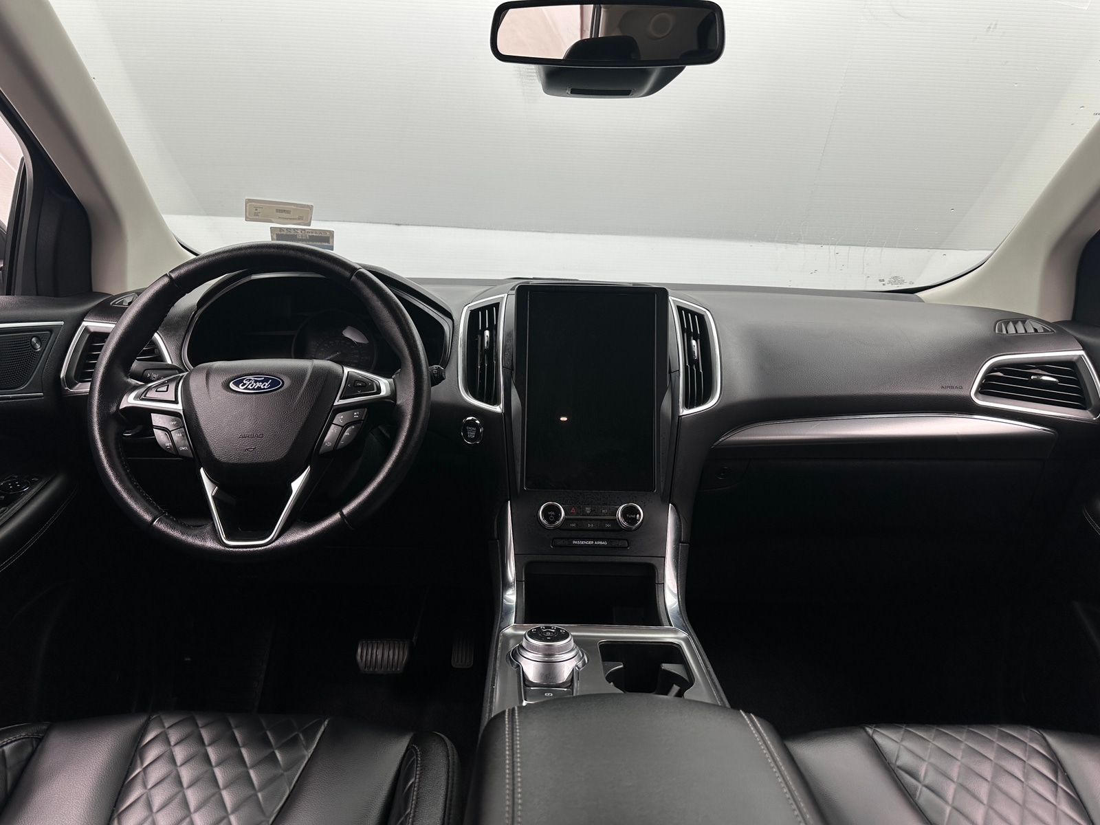 Thumbnail: 2023 Ford Edge - 2