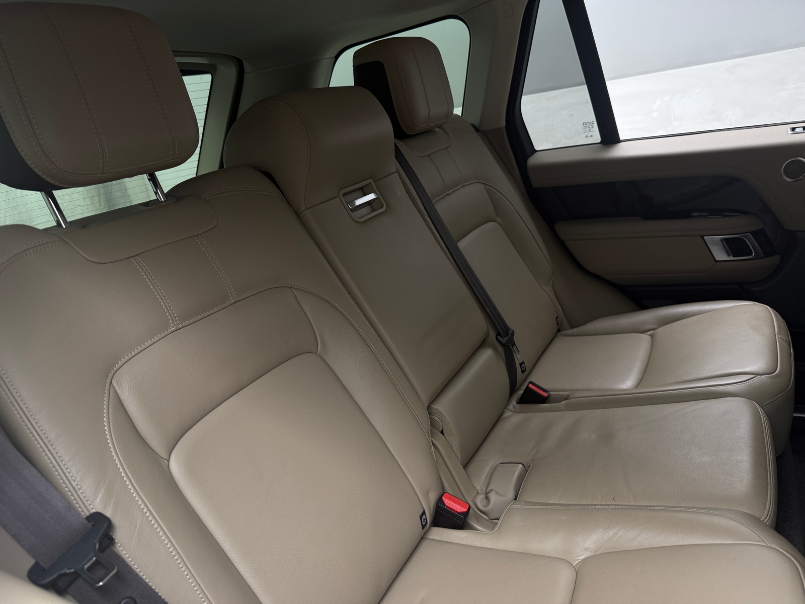 Thumbnail: 2020 Land Rover Range Rover - 5