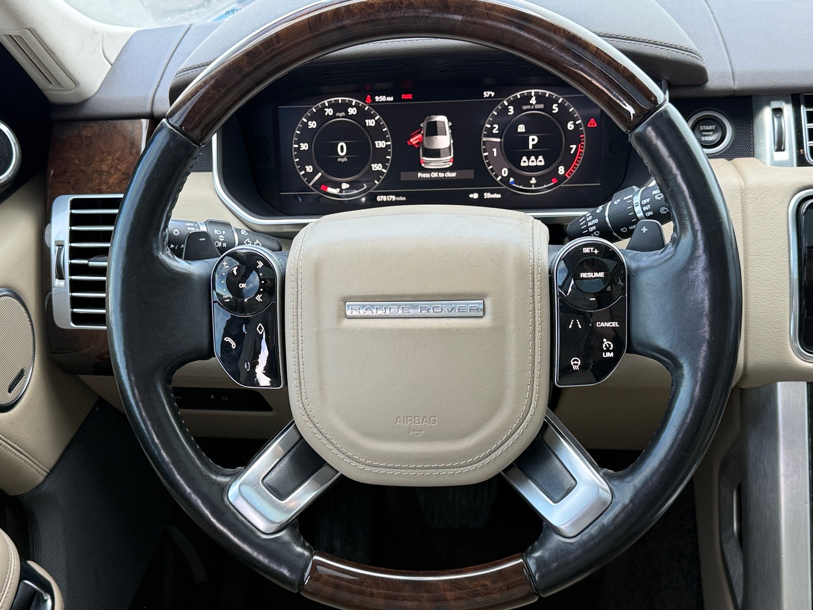 Thumbnail: 2020 Land Rover Range Rover - 4