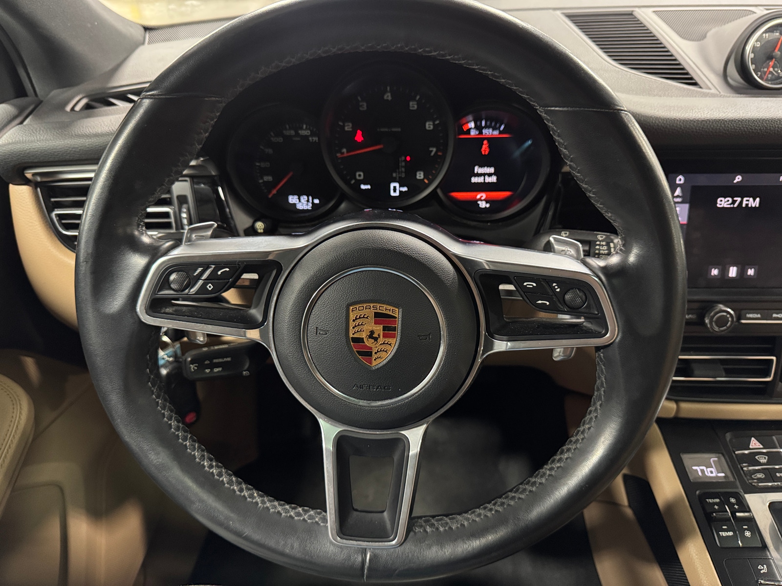 Thumbnail: 2019 Porsche Macan - 4