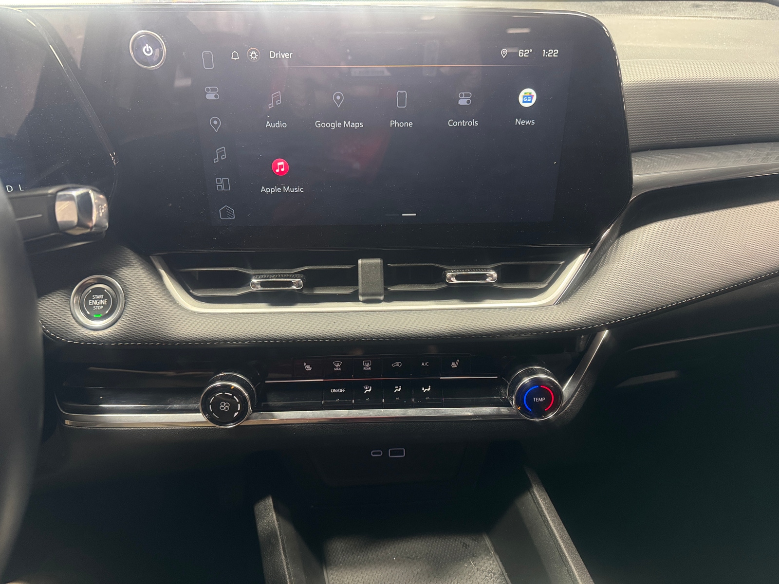 Thumbnail: 2025 Chevrolet Equinox - 4