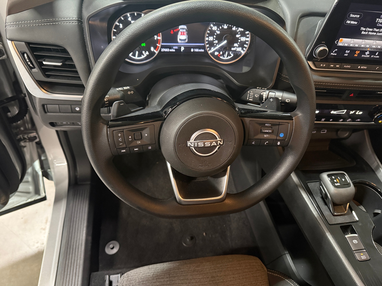 Thumbnail: 2023 Nissan Rogue - 5