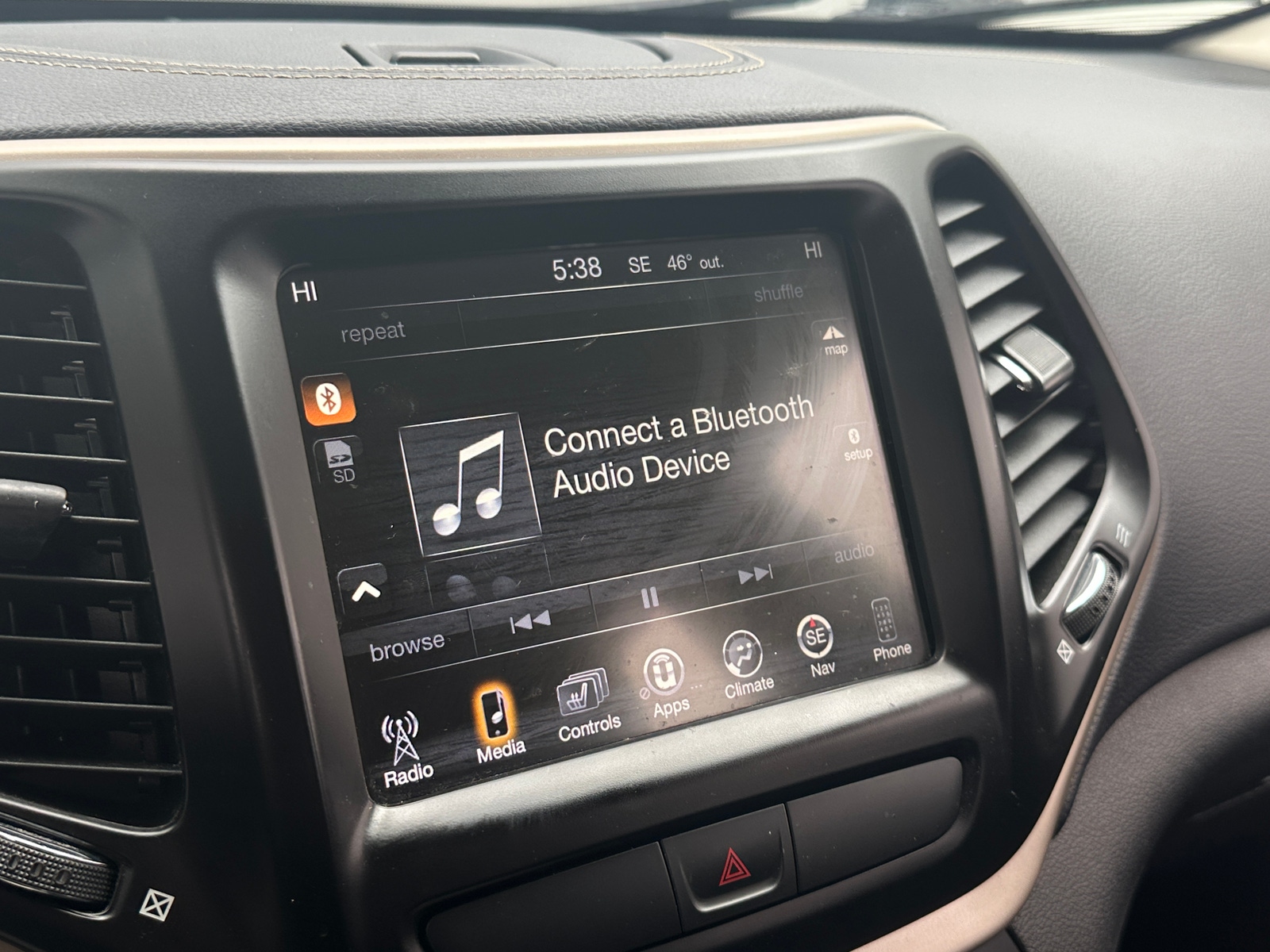 Thumbnail: 2017 Jeep Cherokee - 3