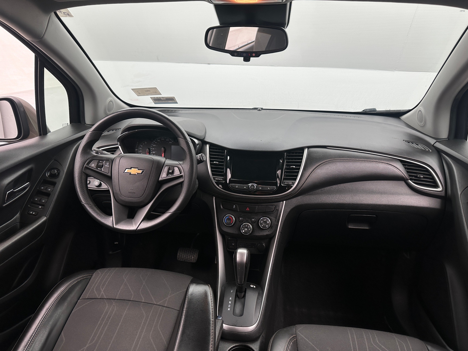 Thumbnail: 2021 Chevrolet Trax - 3