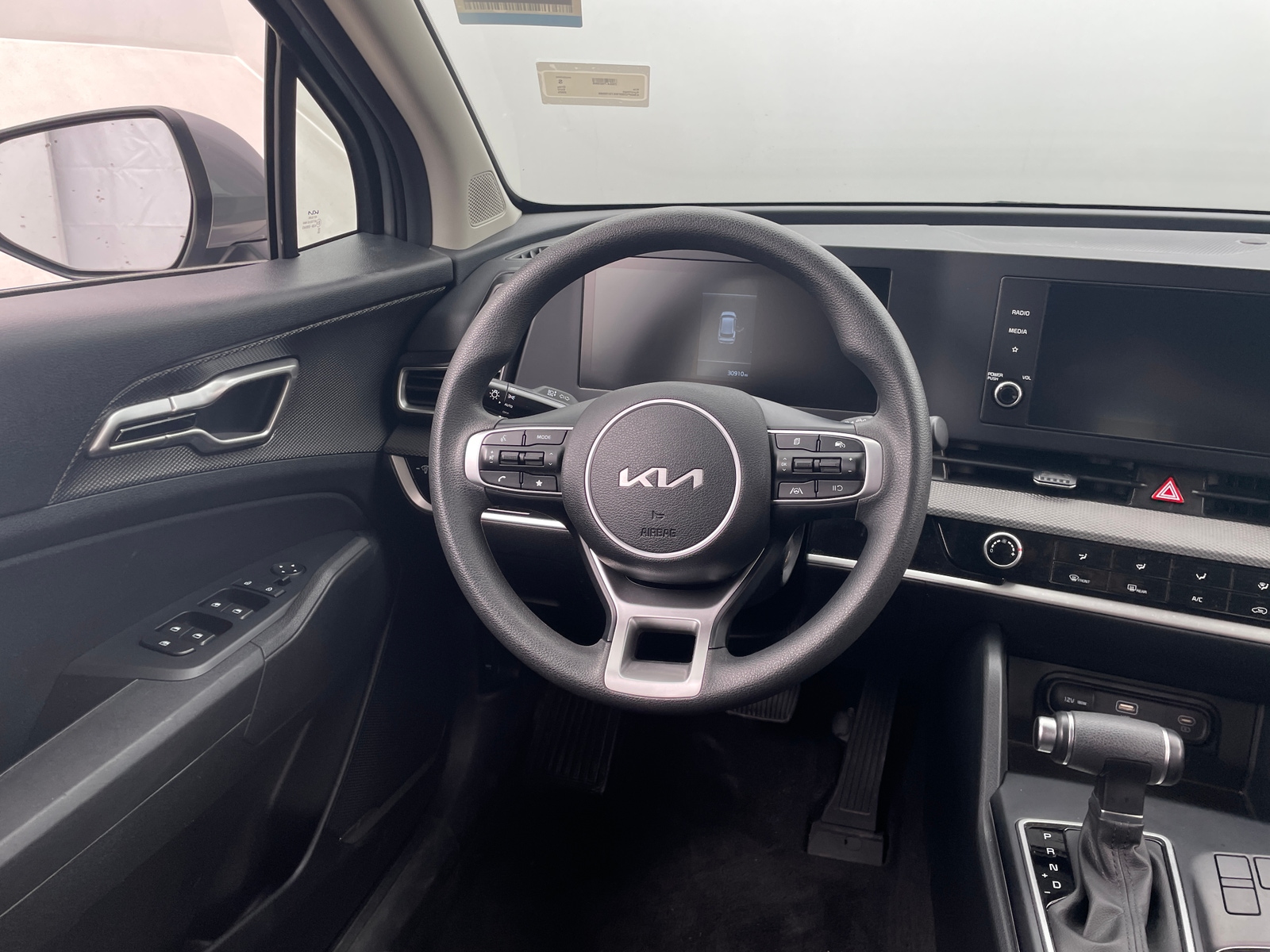 Thumbnail: 2025 Kia Sportage - 5