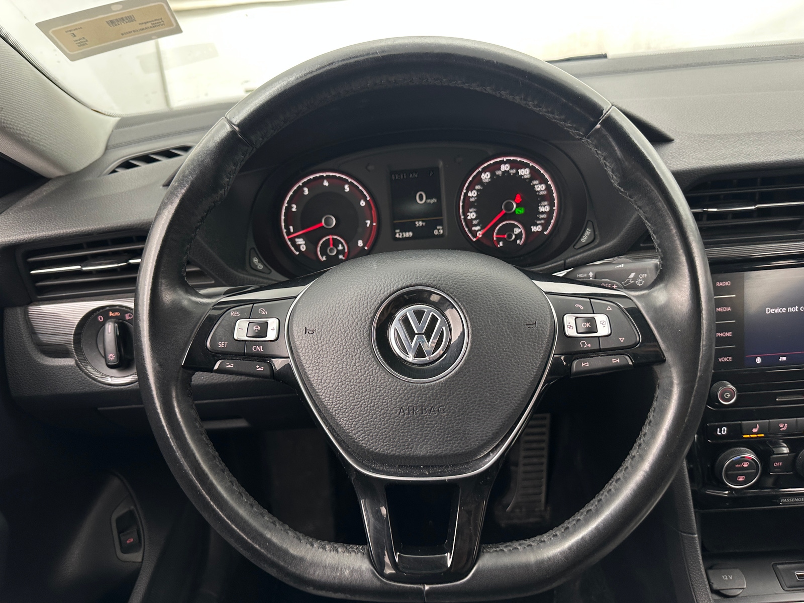 Thumbnail: 2020 Volkswagen Passat - 4
