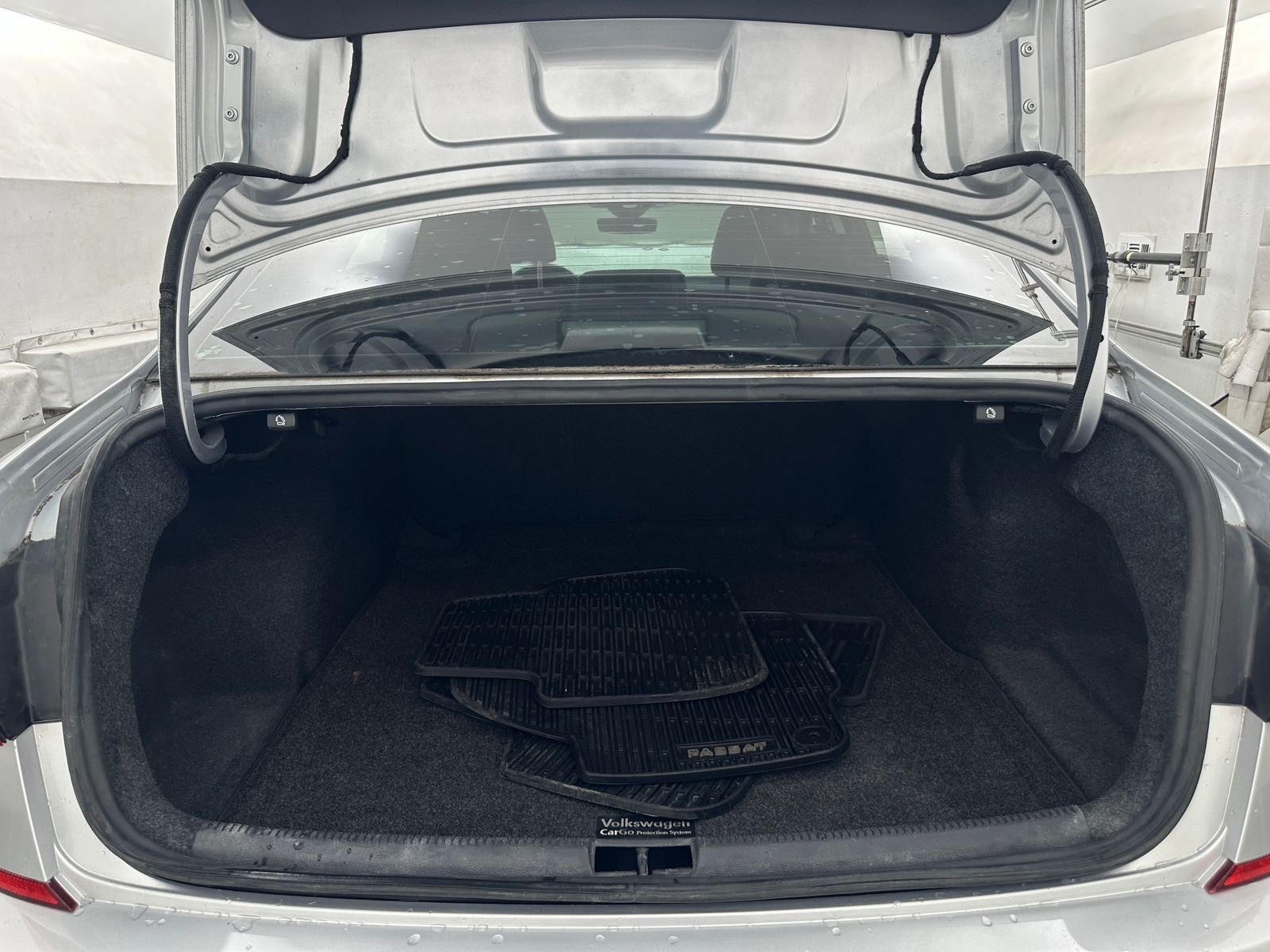 Thumbnail: 2020 Volkswagen Passat - 6