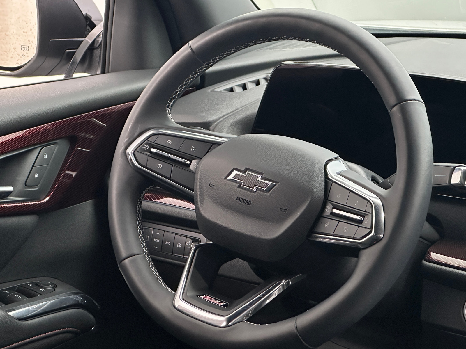 Thumbnail: 2025 Chevrolet Traverse - 5