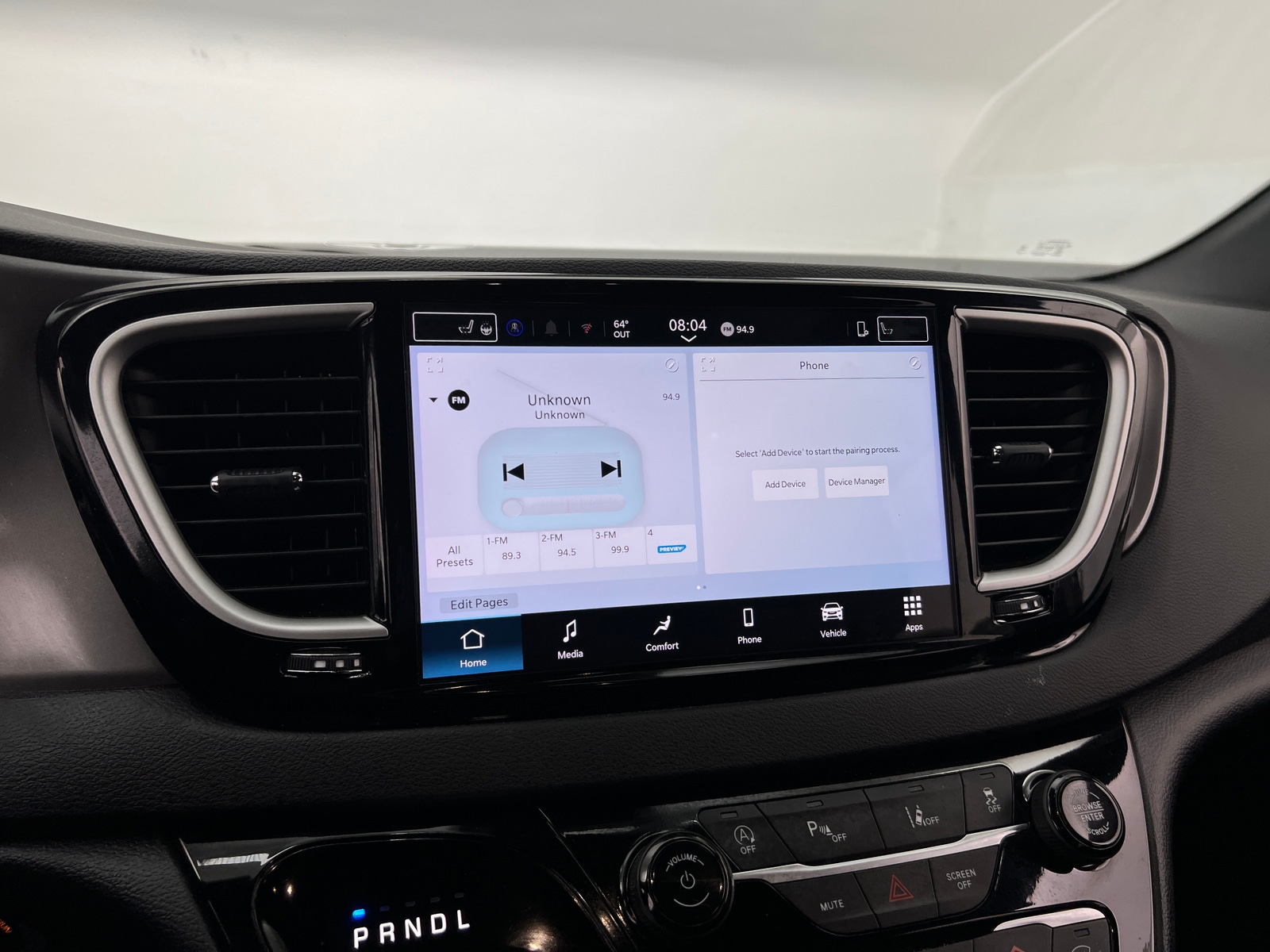 Thumbnail: 2025 Chrysler Pacifica - 3