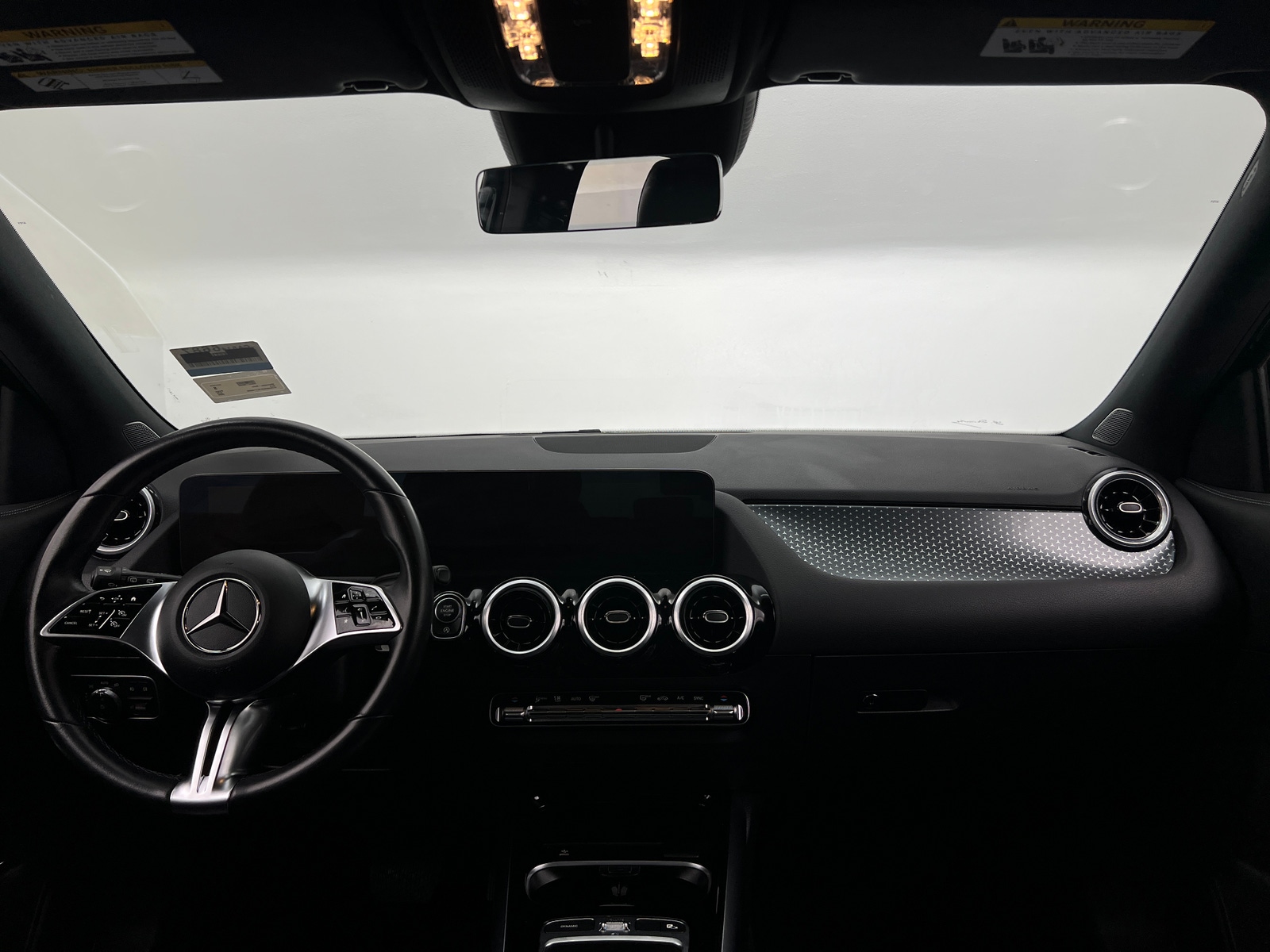 Thumbnail: 2025 Mercedes-Benz GLA - 2