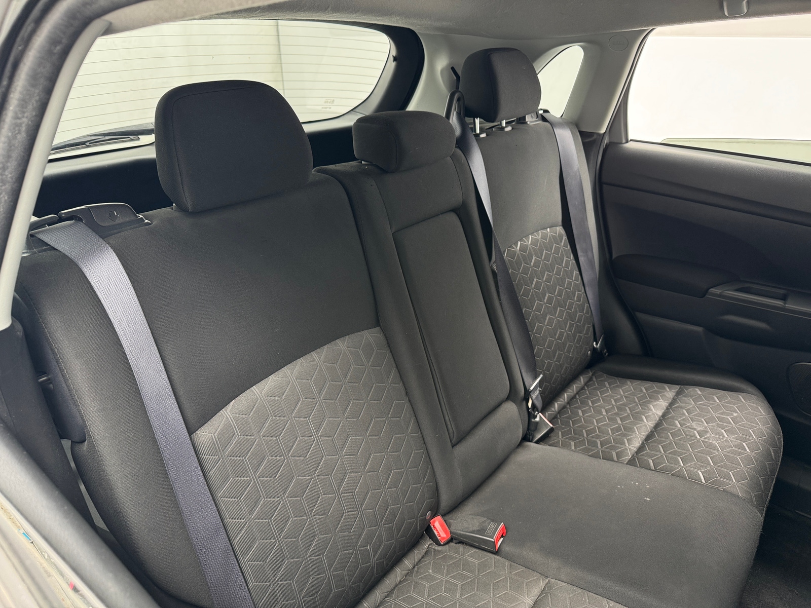 Thumbnail: 2020 Mitsubishi Outlander Sport - 6