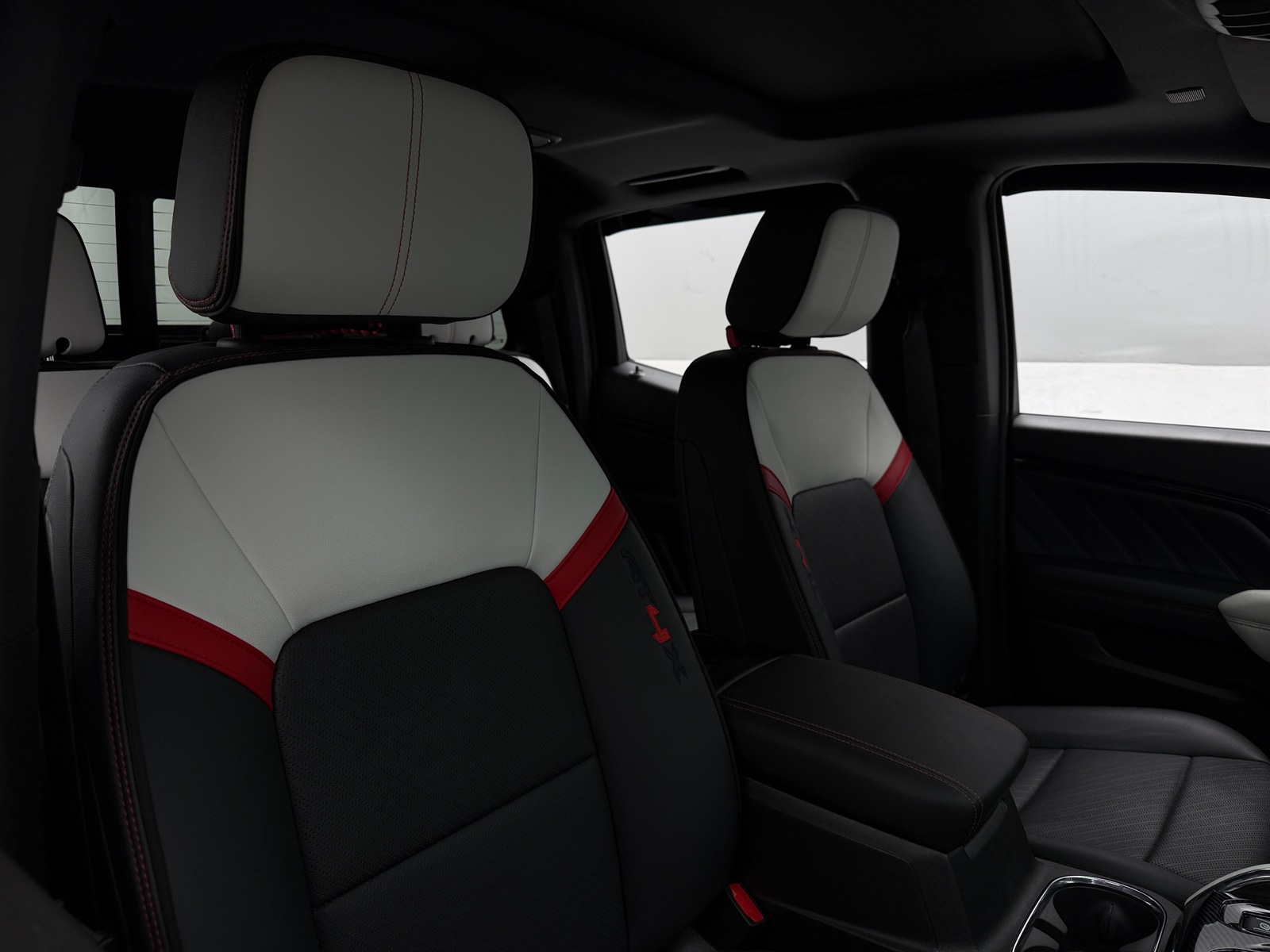 Thumbnail: 2024 GMC Canyon - 2
