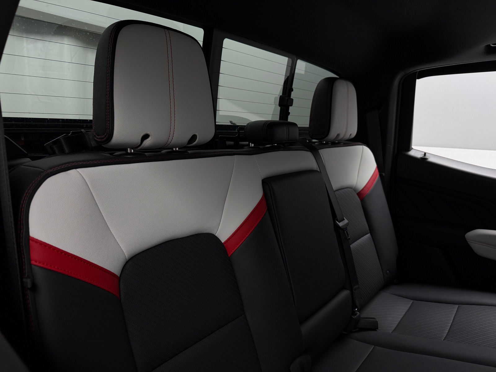 Thumbnail: 2024 GMC Canyon - 6