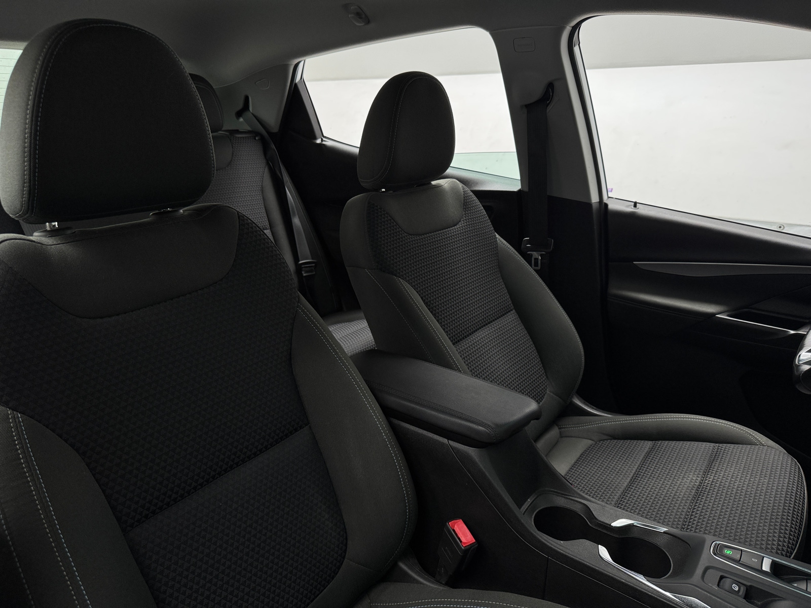 Thumbnail: 2023 Chevrolet Bolt EV - 2