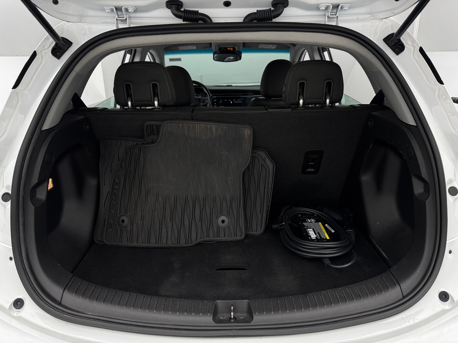 Thumbnail: 2023 Chevrolet Bolt EV - 7
