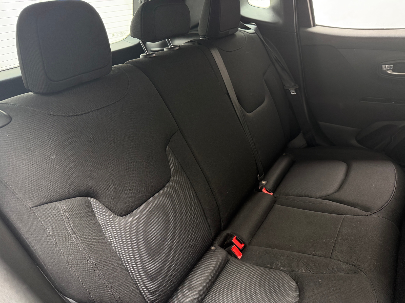 Thumbnail: 2021 Jeep Renegade - 6