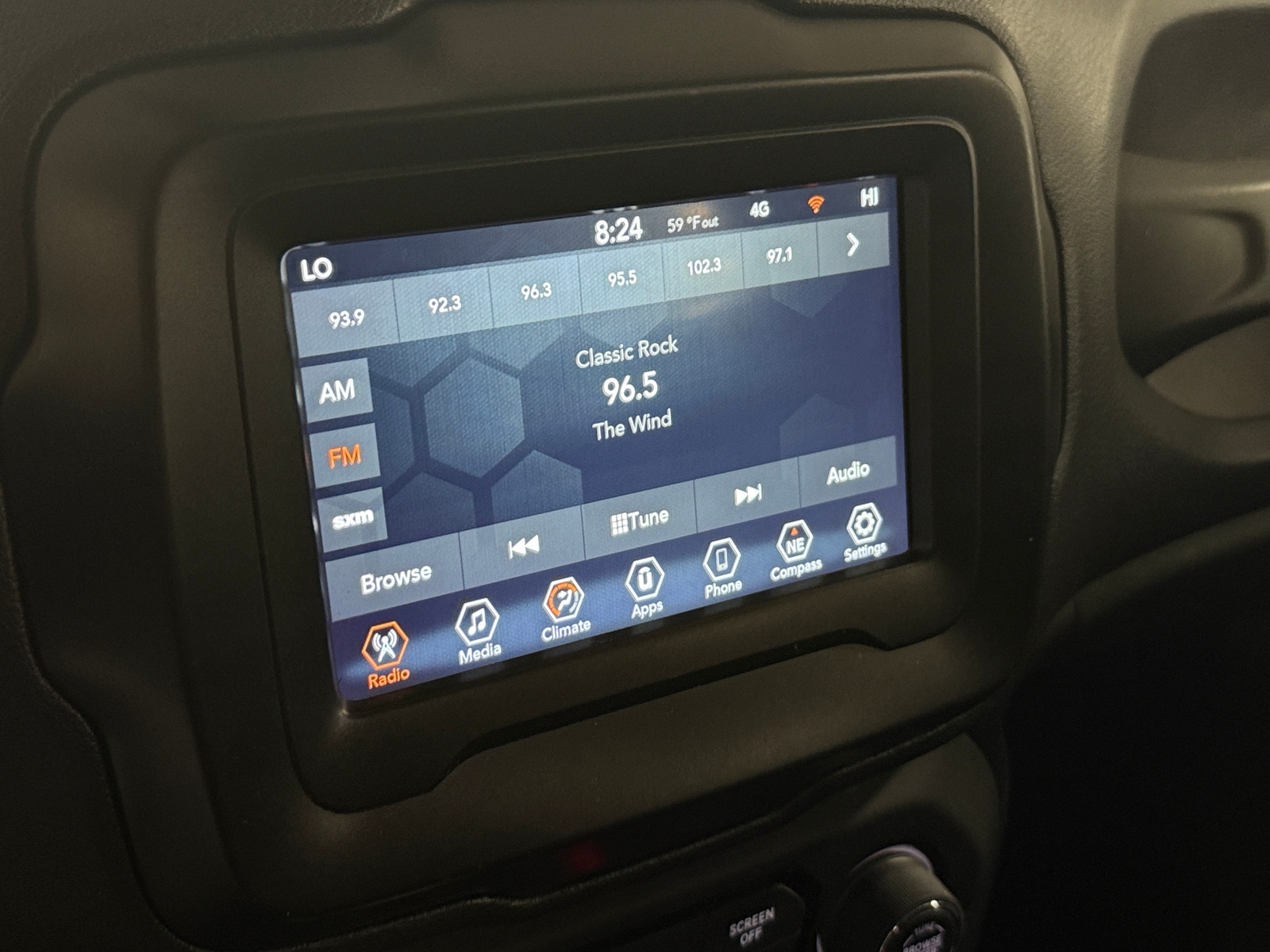 Thumbnail: 2021 Jeep Renegade - 4