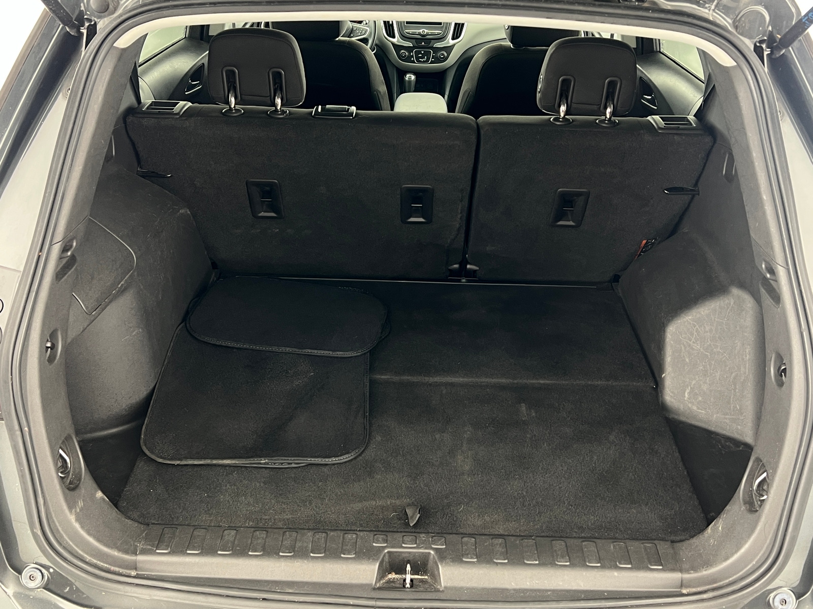 Thumbnail: 2019 Chevrolet Equinox - 7