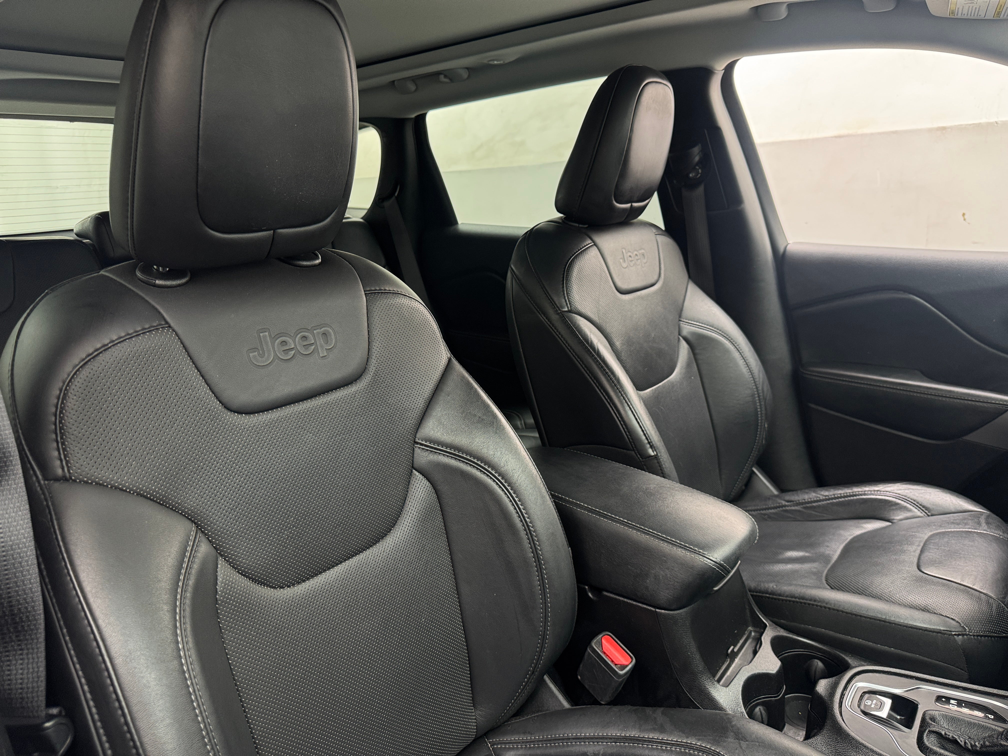 2020 Jeep Cherokee