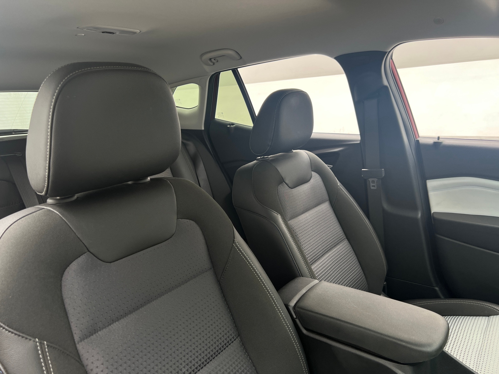 Thumbnail: 2025 Chevrolet Trax - 2