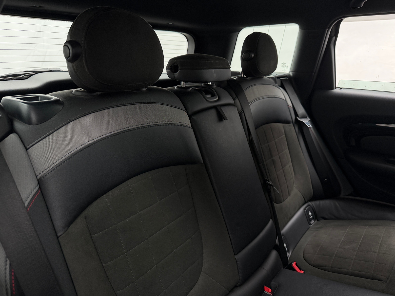 Thumbnail: 2020 MINI Cooper Clubman - 6
