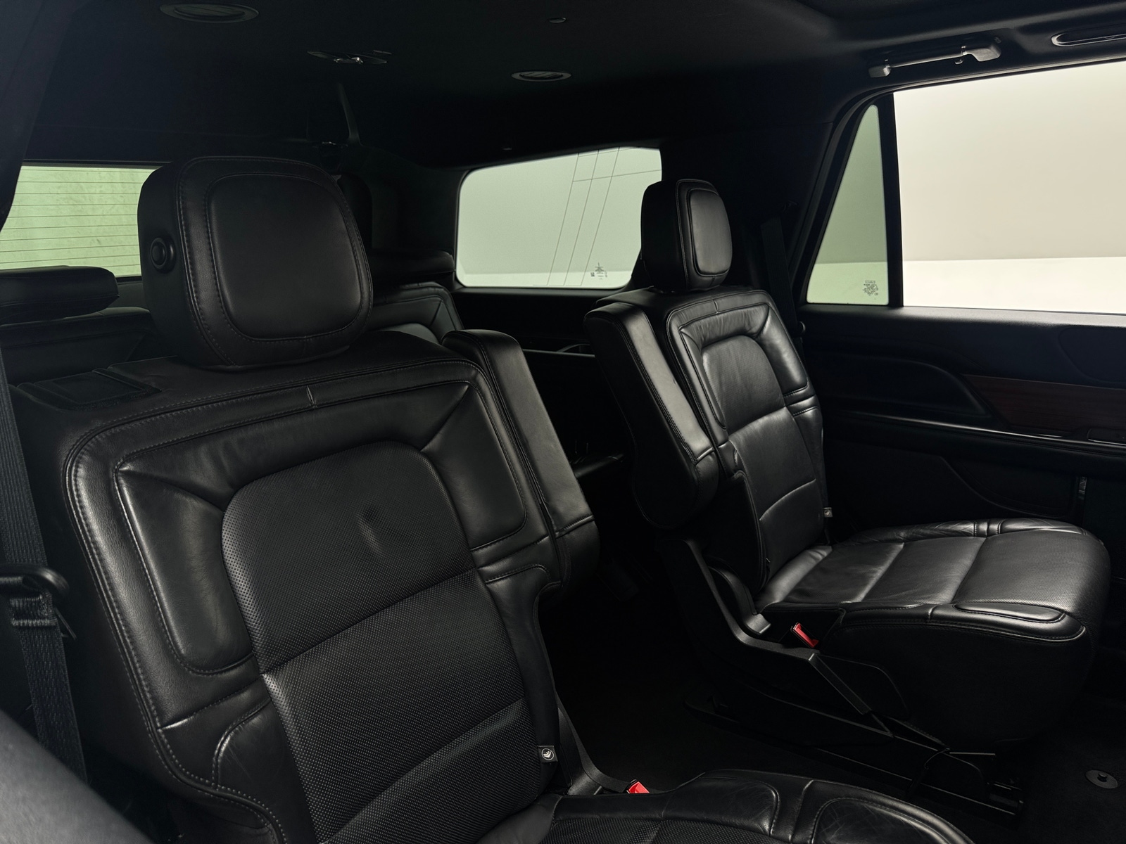 Thumbnail: 2019 Lincoln Navigator - 5