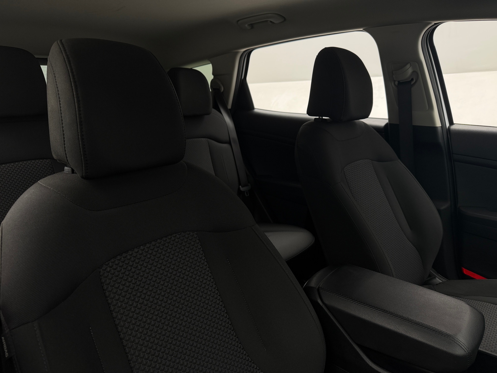 Thumbnail: 2025 Kia Sportage - 2
