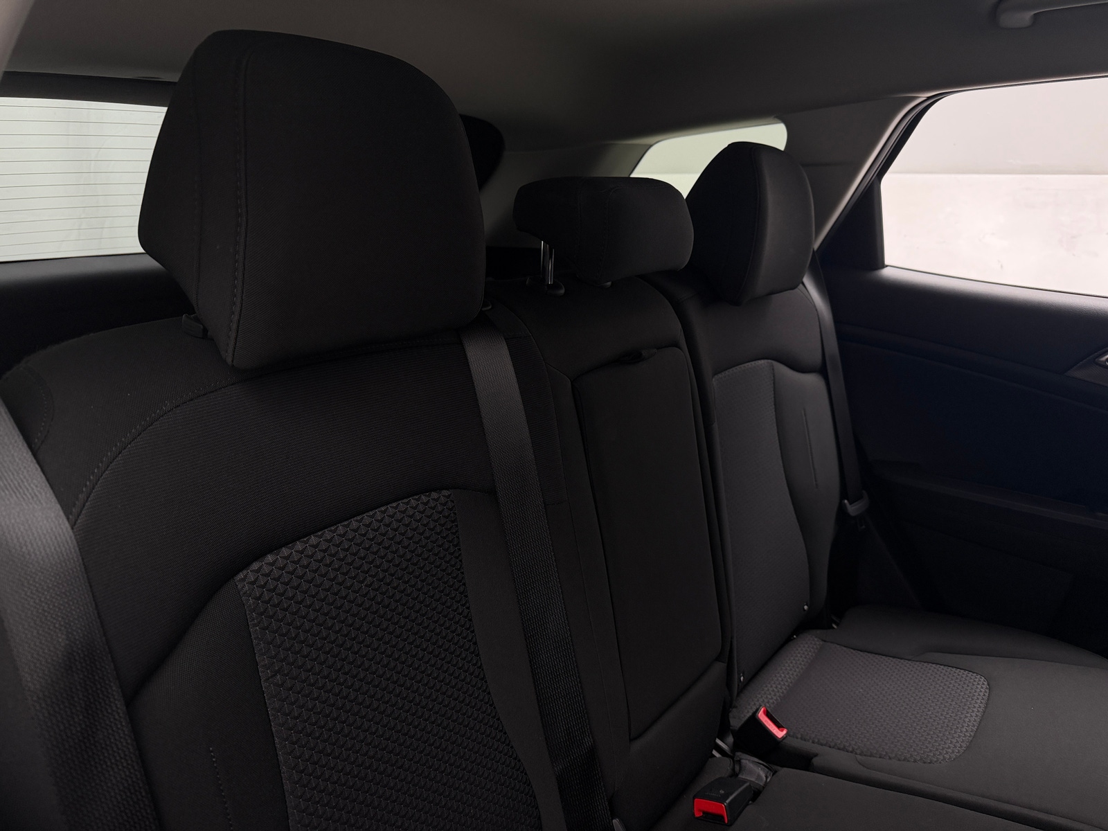Thumbnail: 2025 Kia Sportage - 6