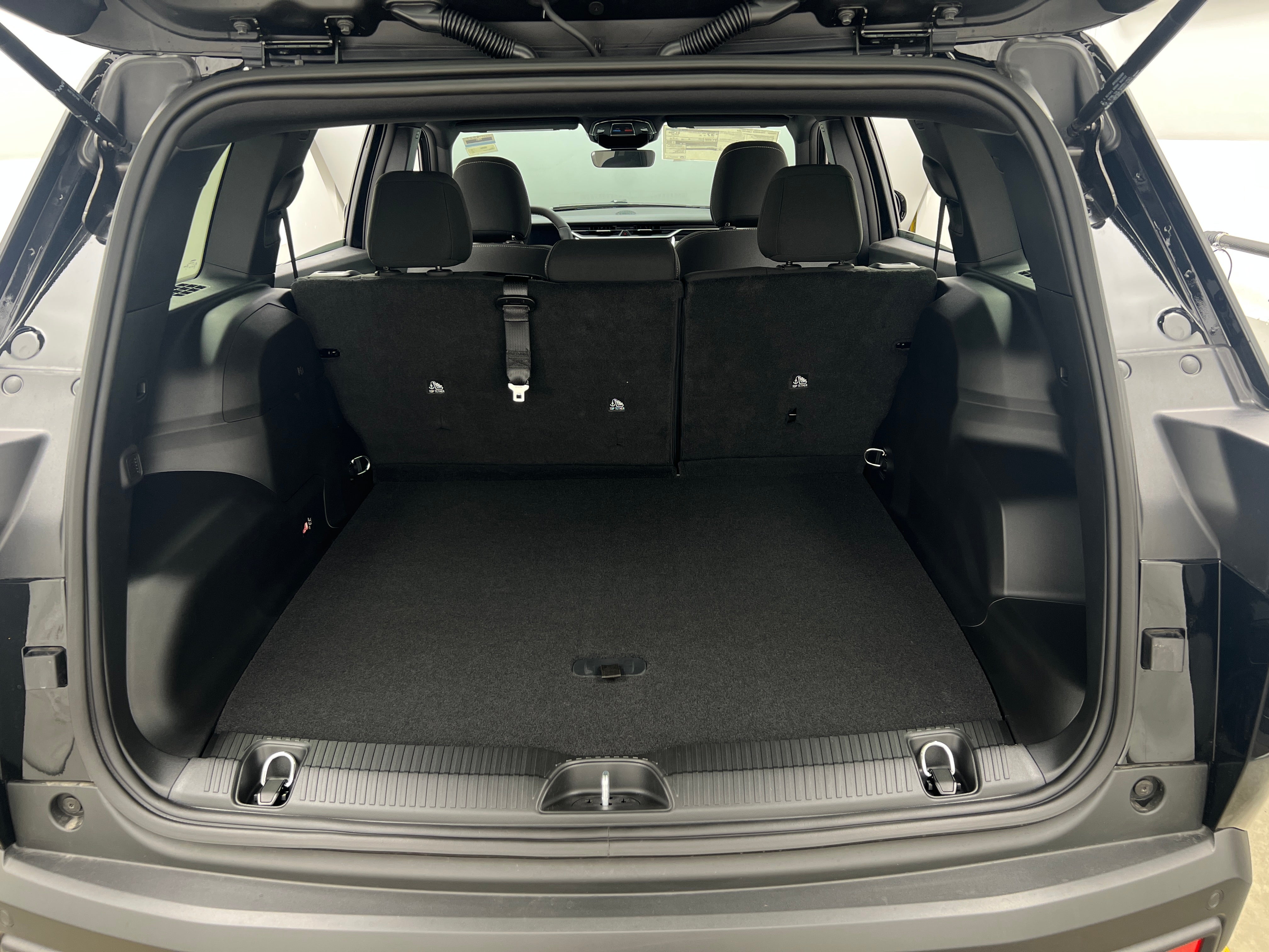 2026 Jeep Cherokee Laredo - Photo 8