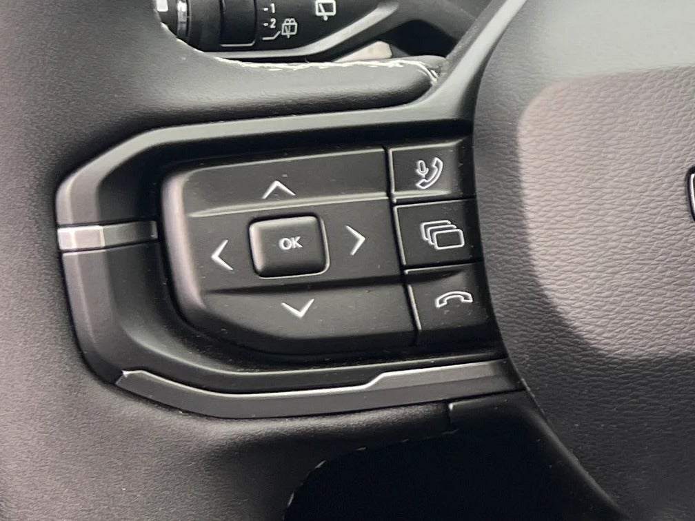 2026 Jeep Cherokee Laredo - Photo 15