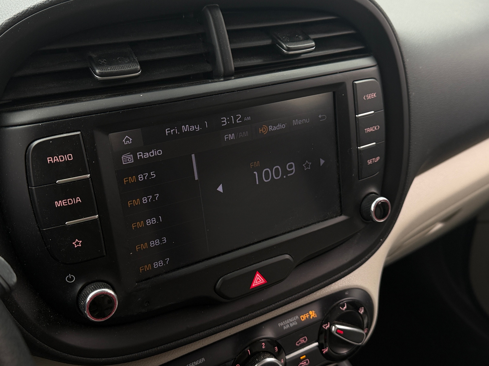 Thumbnail: 2022 Kia Soul - 4